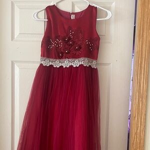 Elegant Red Kids Dress with Floral Embellishments